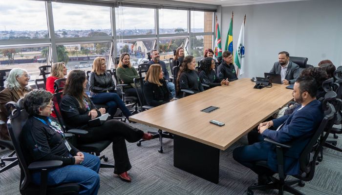  Paraná terá três alunos no projeto Porta Vozes, que valoriza a educação em tempo integral